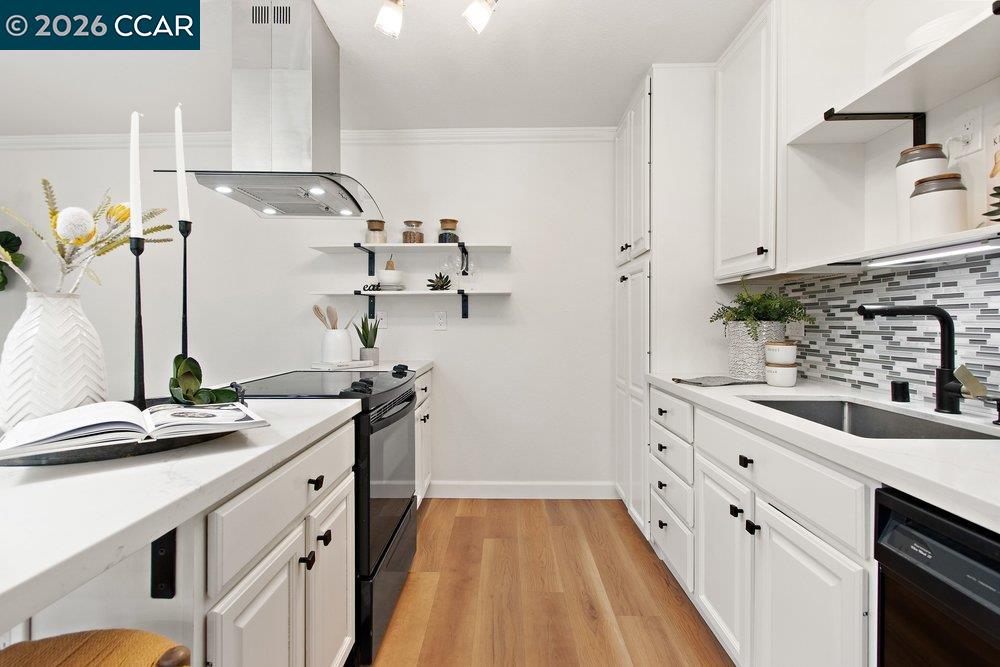 2209 Ptarmigan Dr. # 2