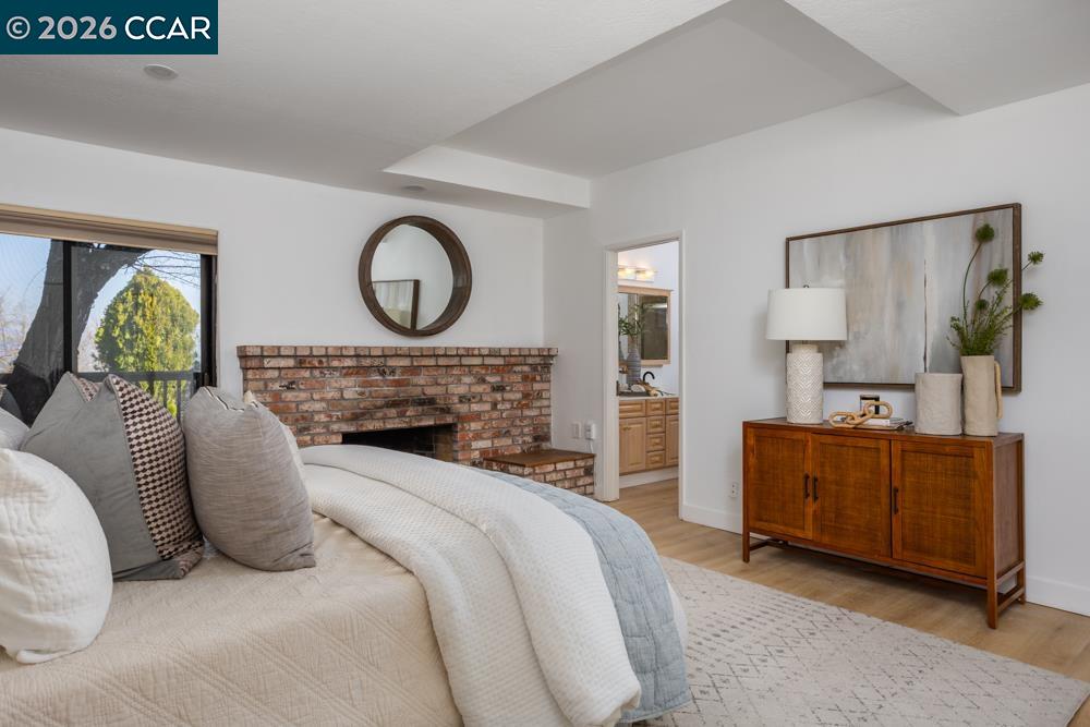 2542 Mockingbird Hill Rd