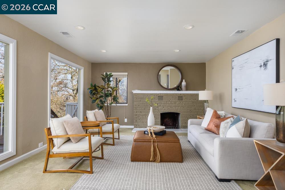 2542 Mockingbird Hill Rd