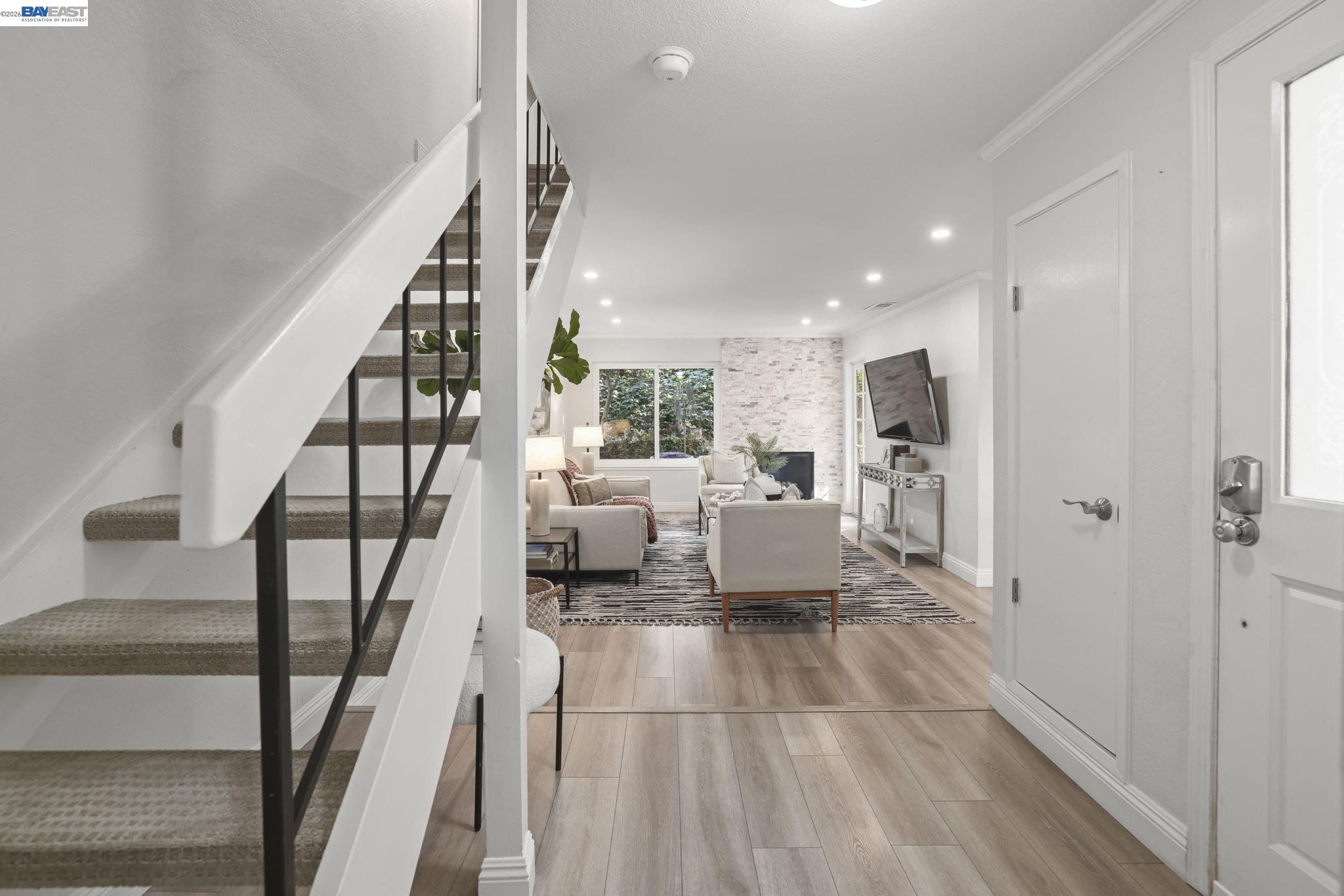 1444 Ashwood Drive