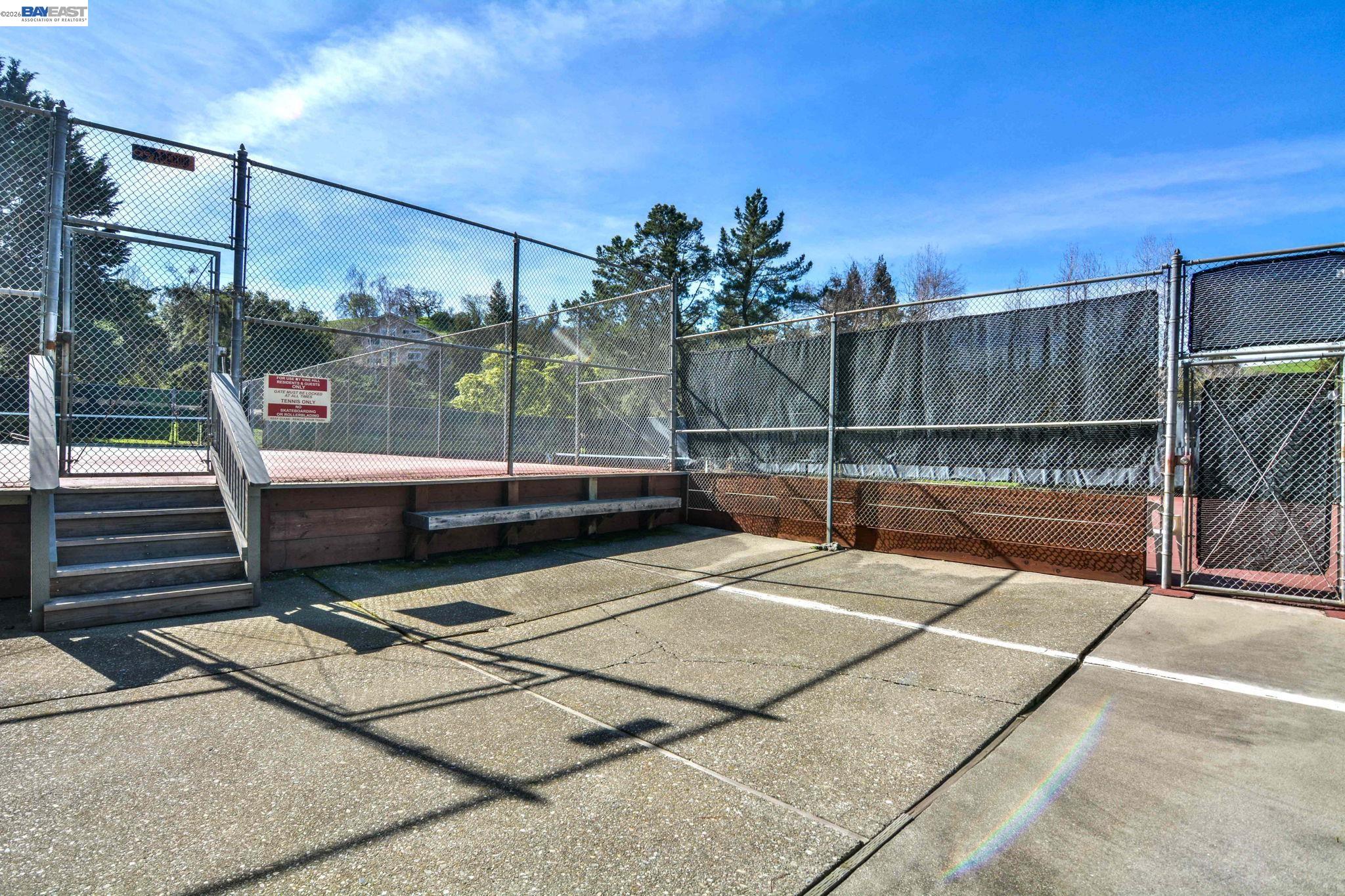 1444 Ashwood Drive