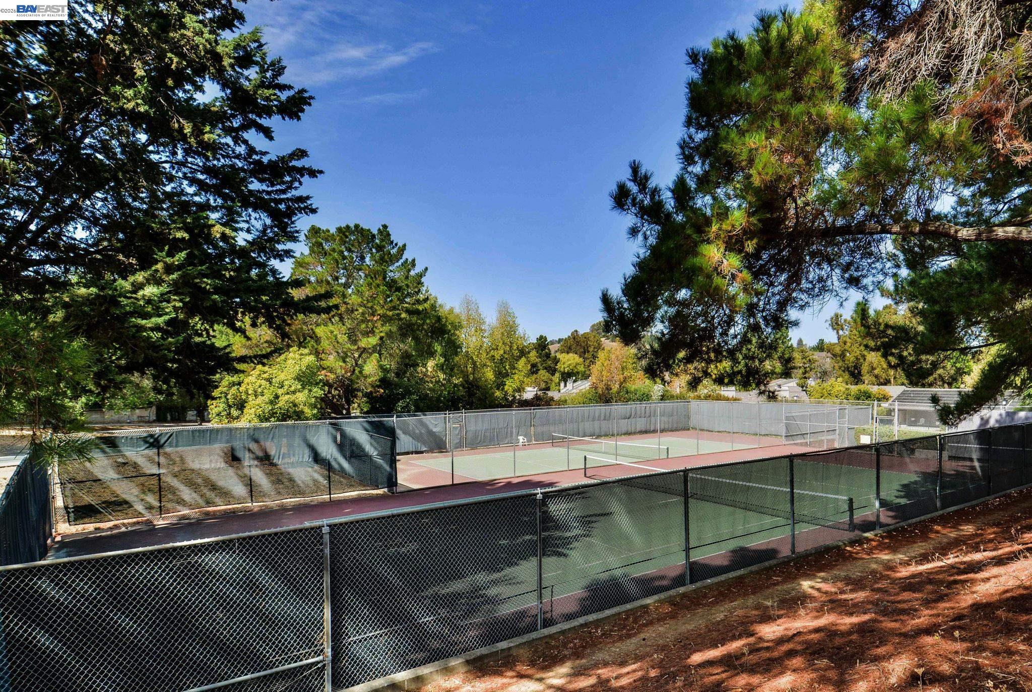 1444 Ashwood Drive