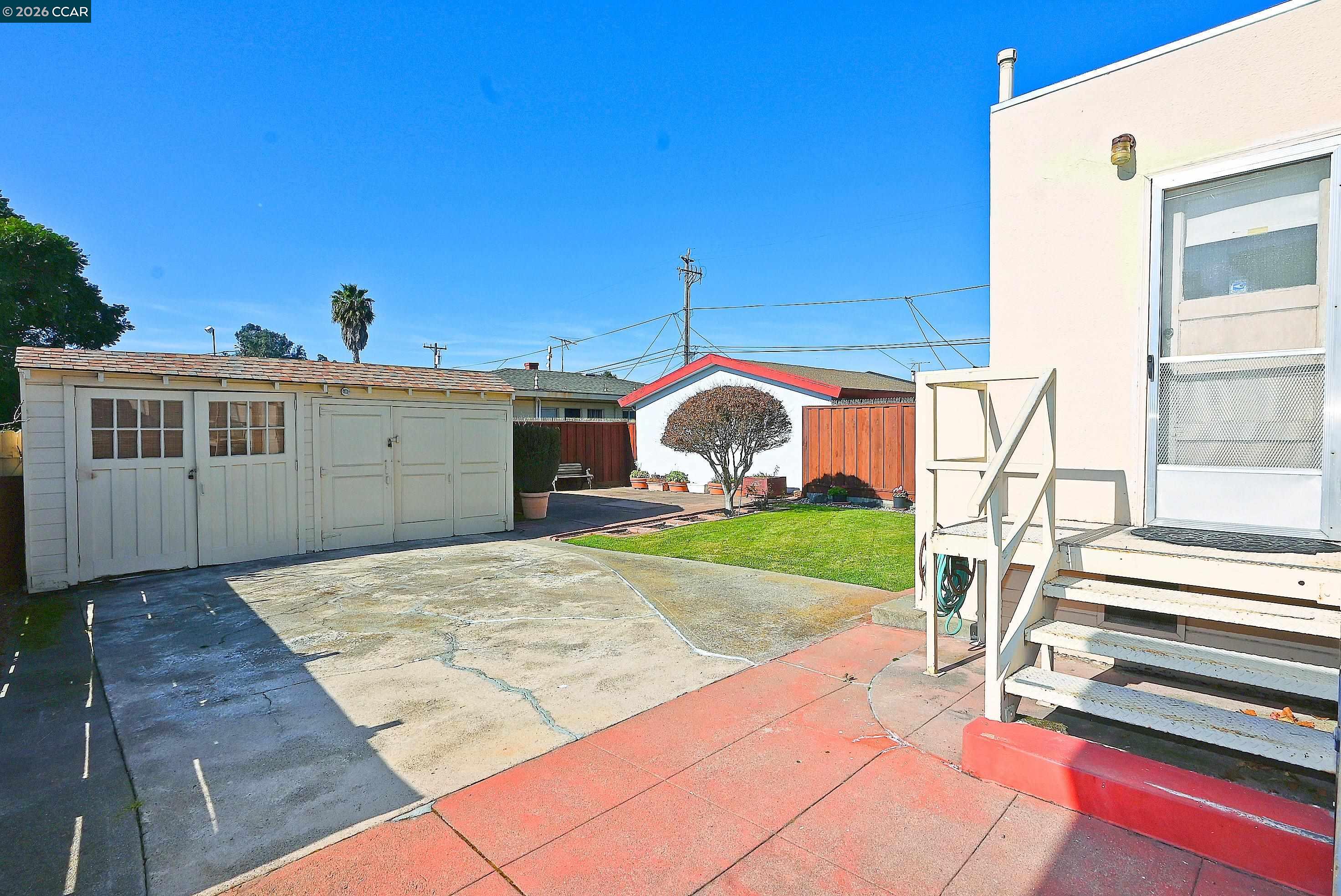 209 Arroyo Ave