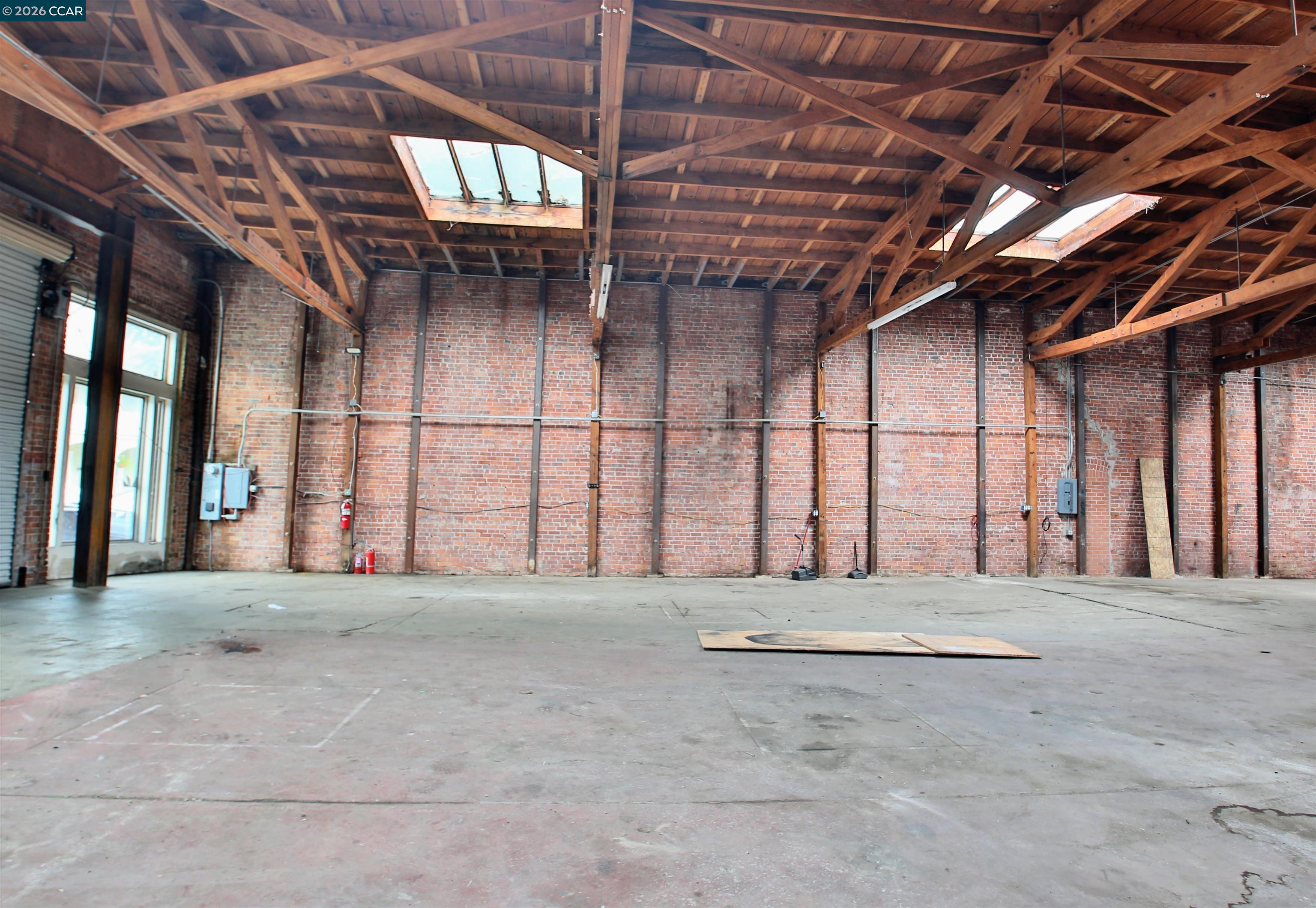 908 Ferry St.