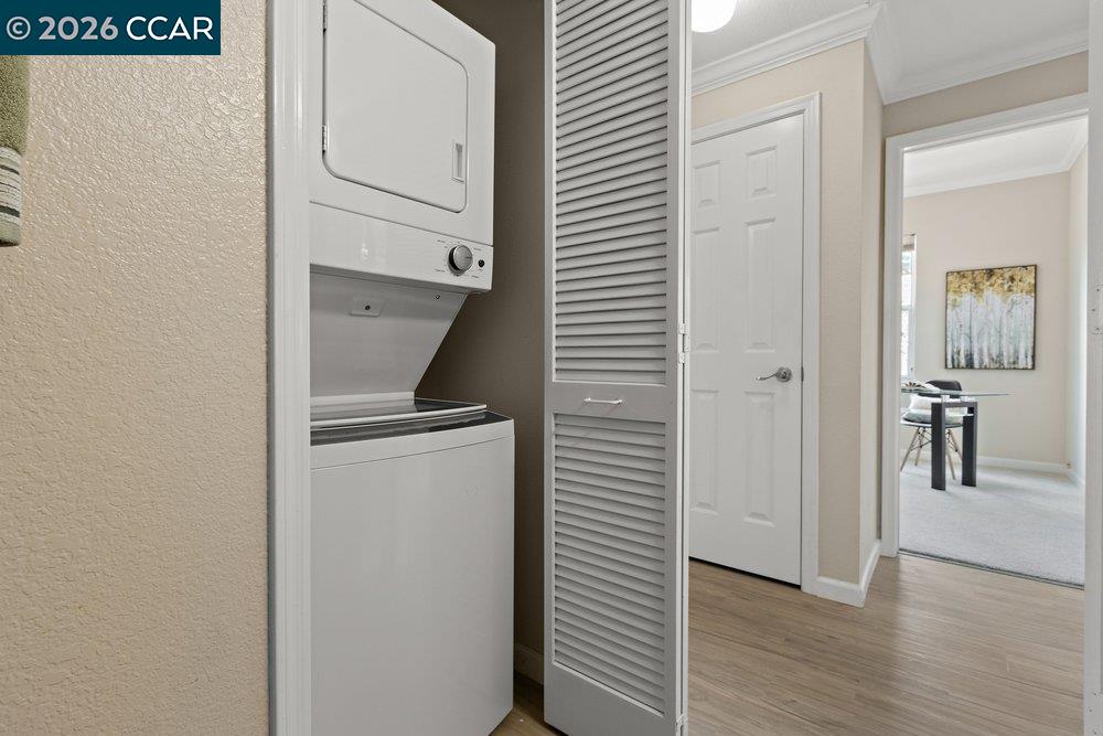 1860 Tice Creek Drive # 1307