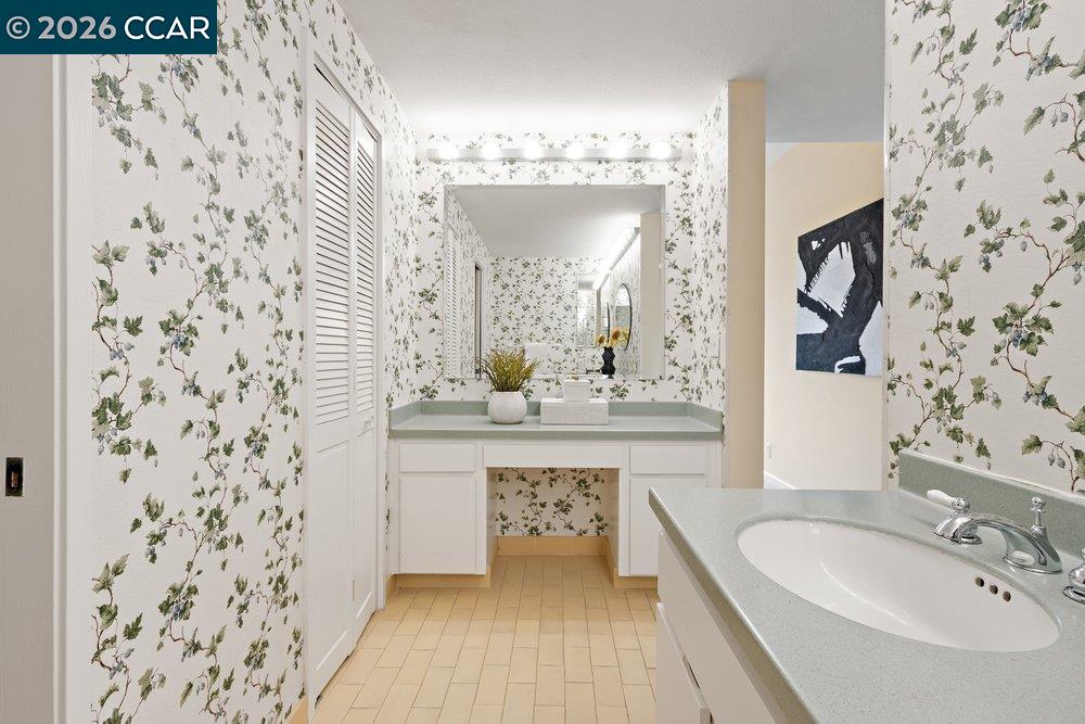 1738 Stanley Dollar Dr # 4A