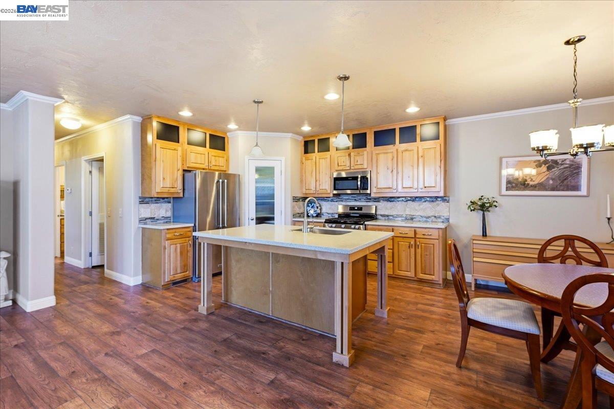 3231 Vineyard Ave SPC 93