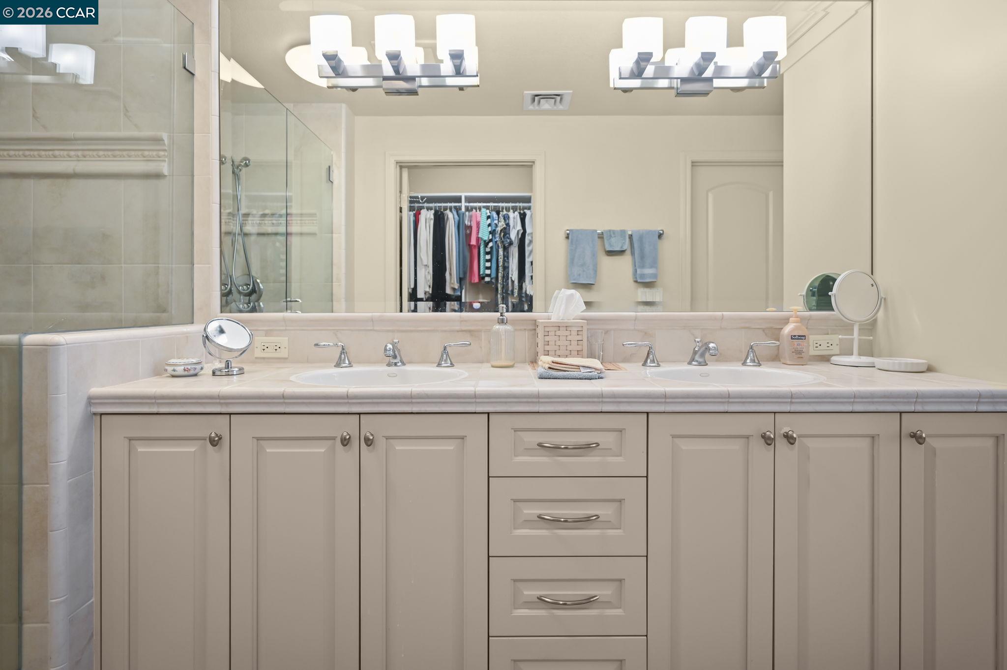 5920 Horsemans Canyon