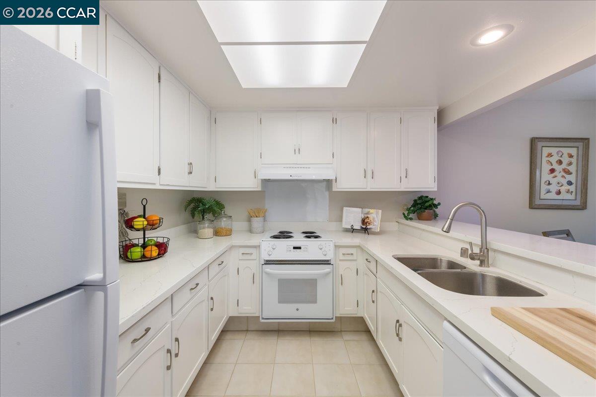 1573 Rockledge Ln # 3