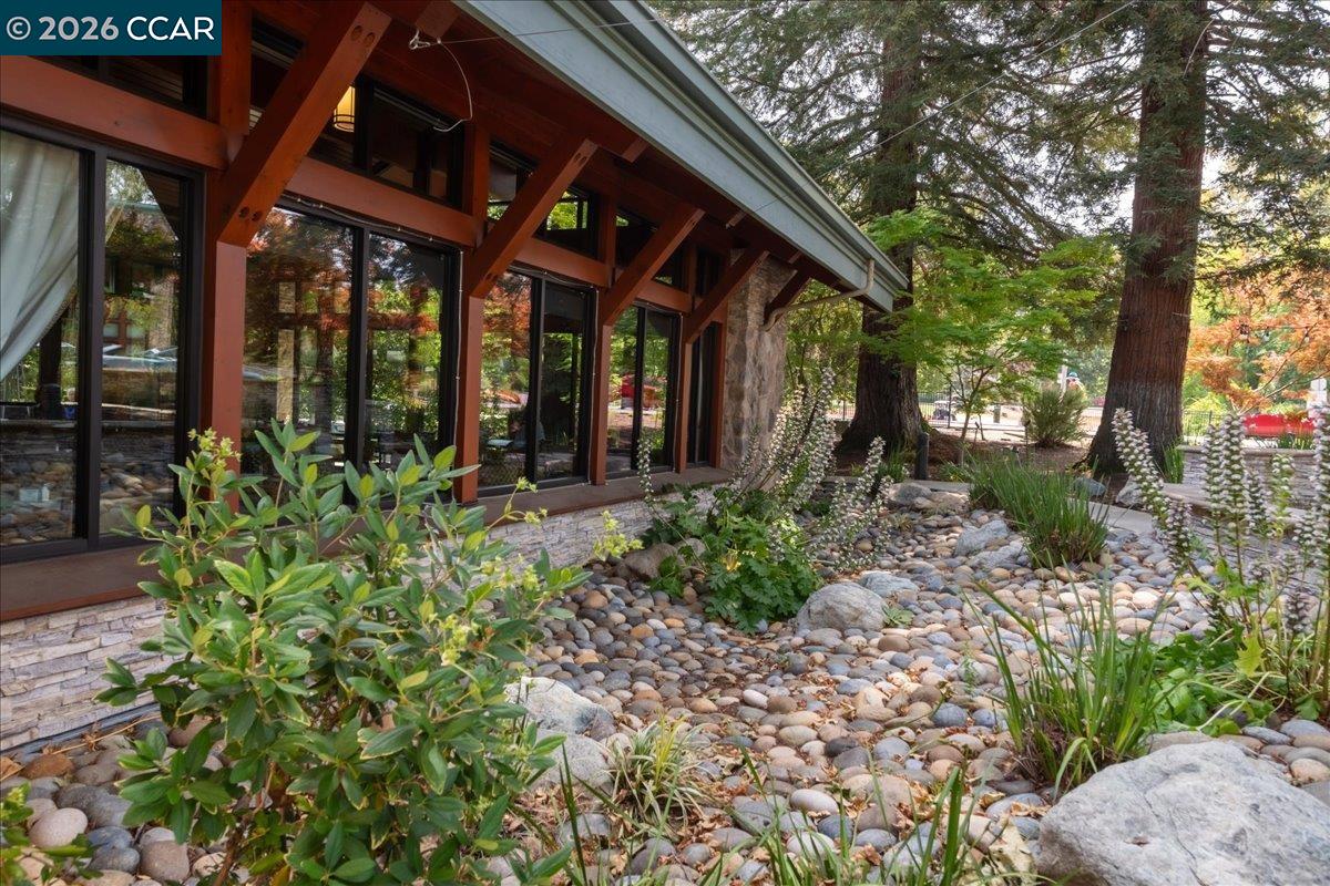 1573 Rockledge Ln # 3