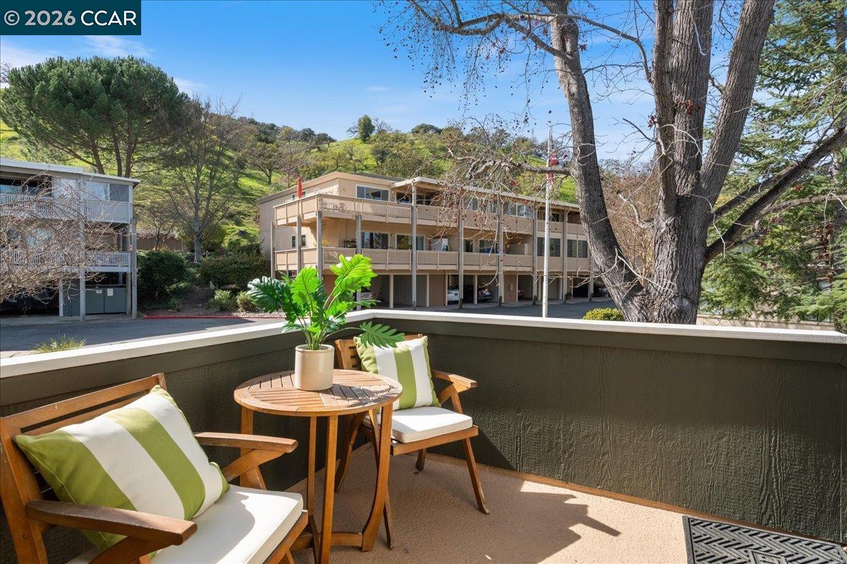 1573 Rockledge Ln # 3