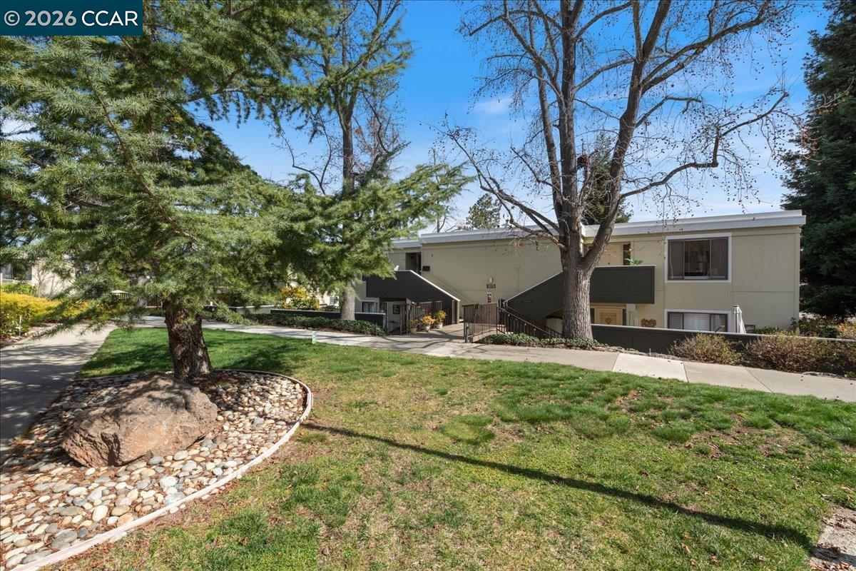 1573 Rockledge Ln # 3