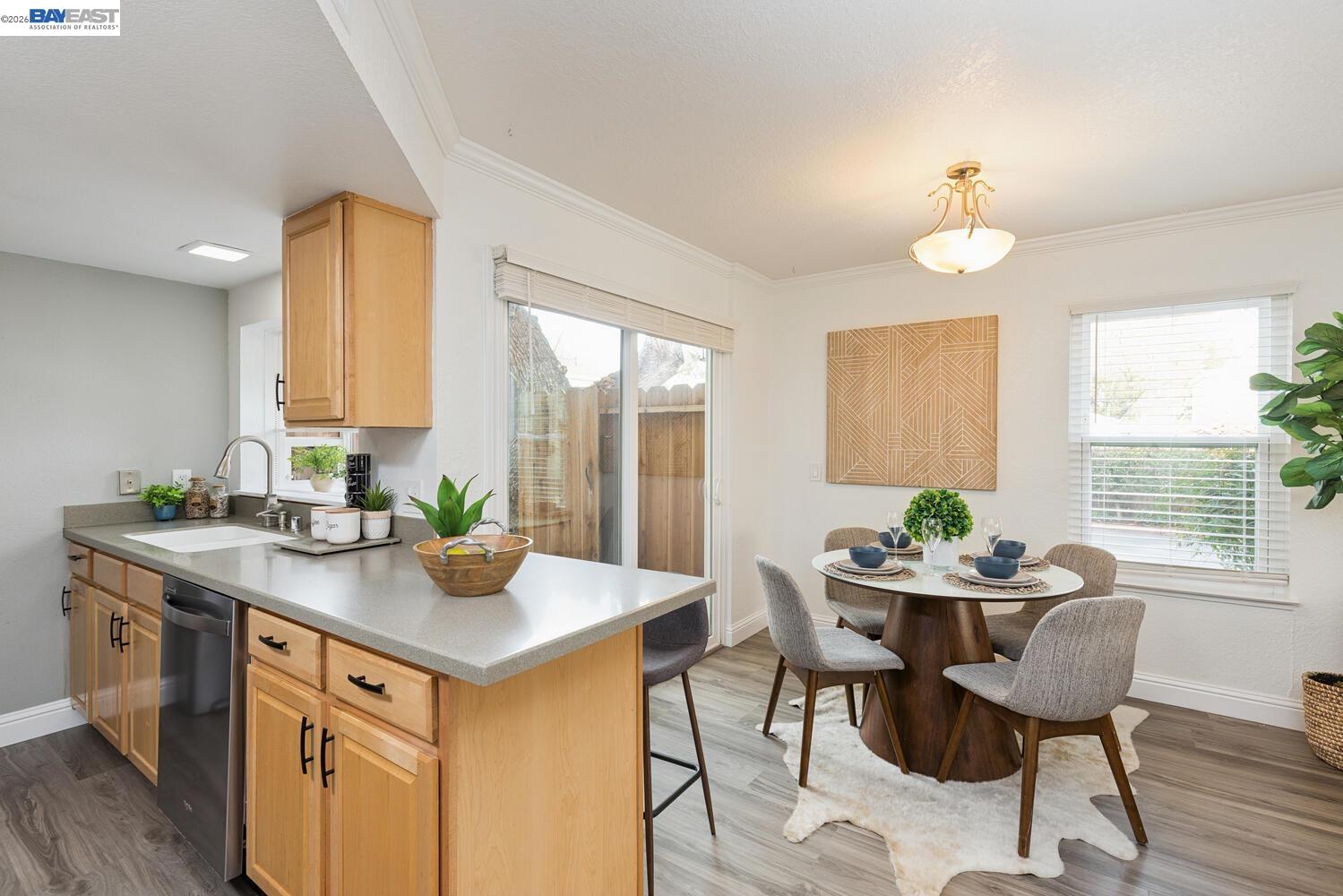 1255 Detroit Ave # 14