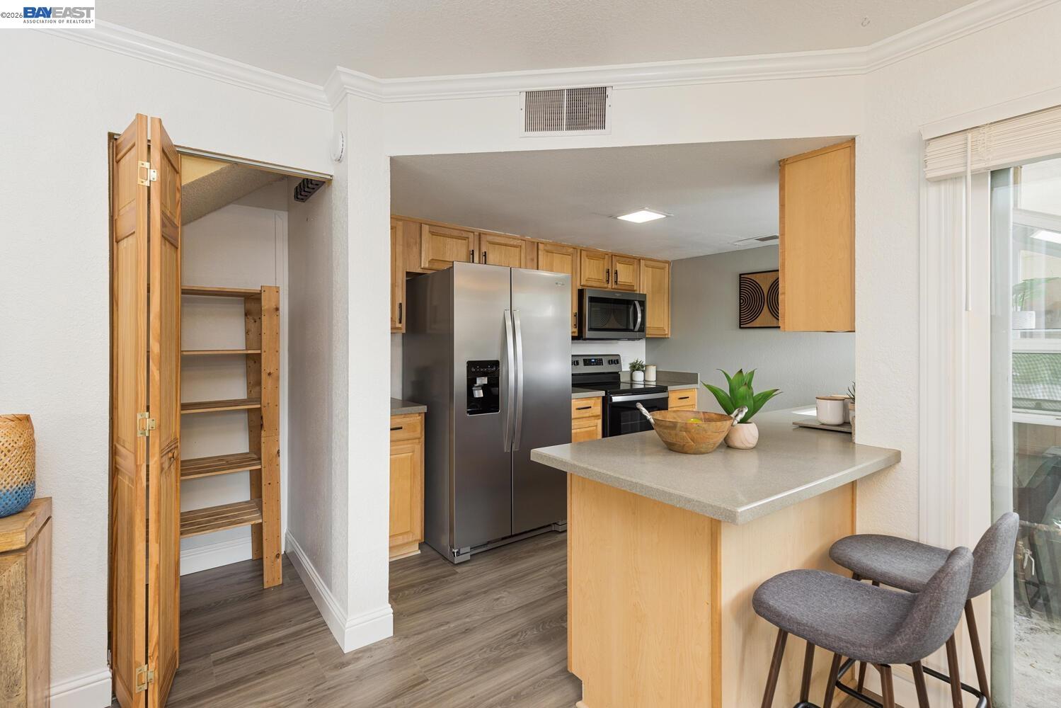 1255 Detroit Ave # 14