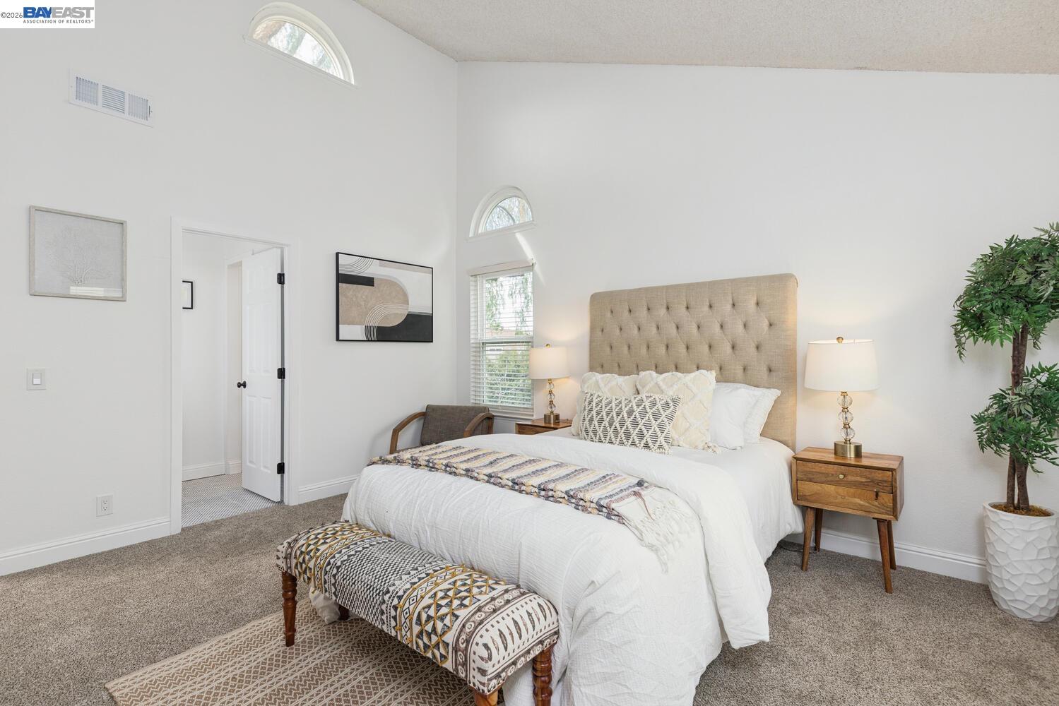 1255 Detroit Ave # 14