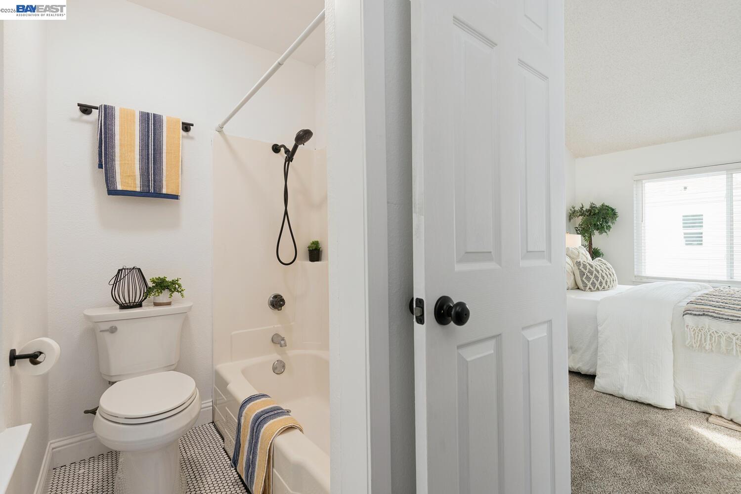 1255 Detroit Ave # 14