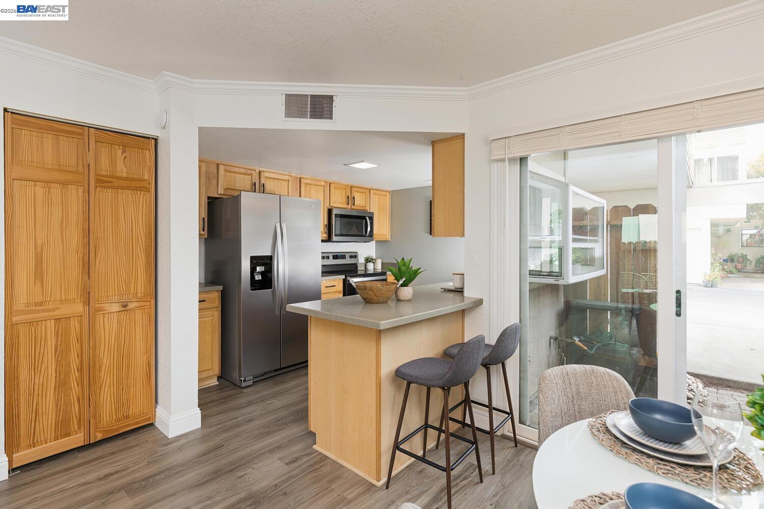 1255 Detroit Ave # 14