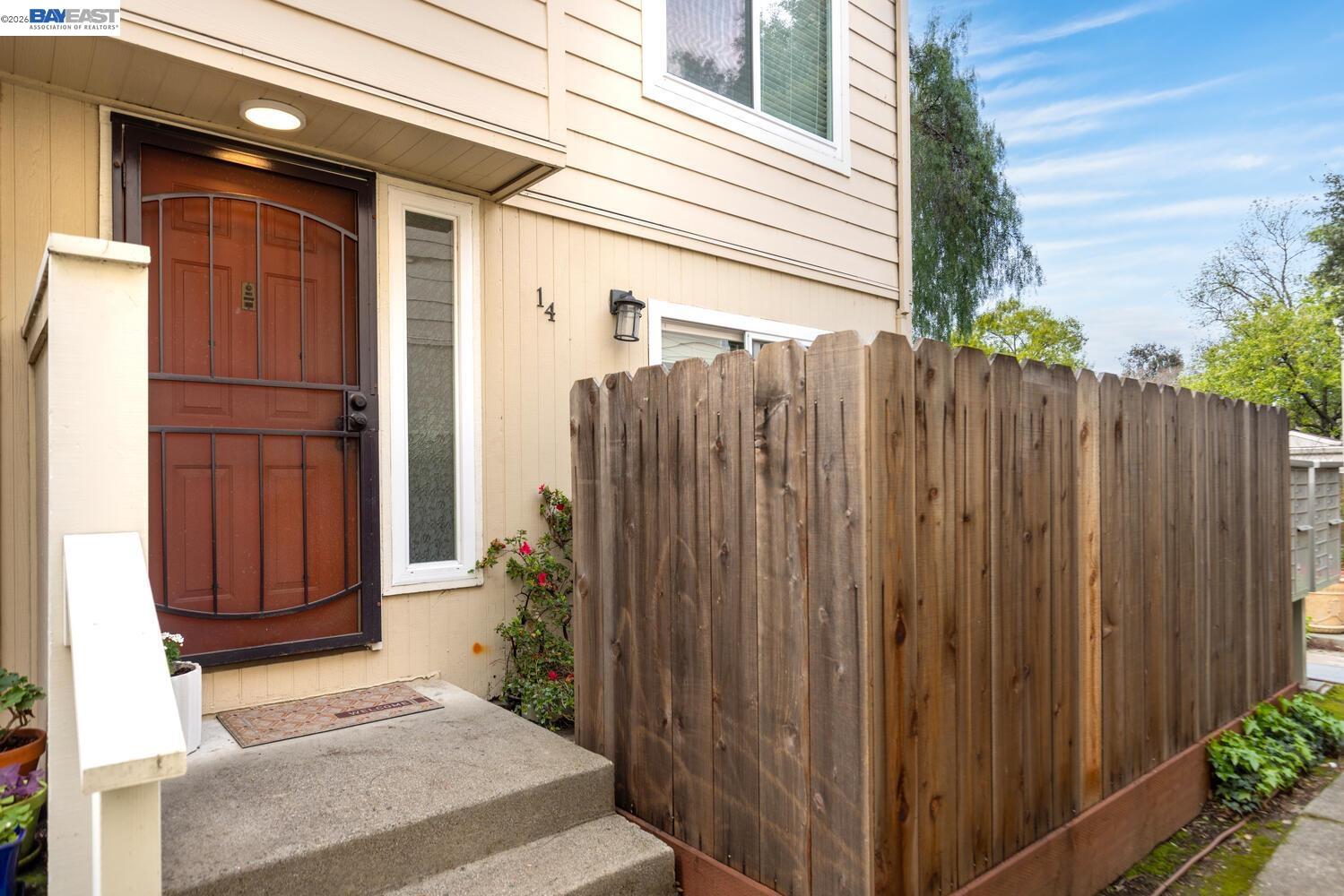 1255 Detroit Ave # 14