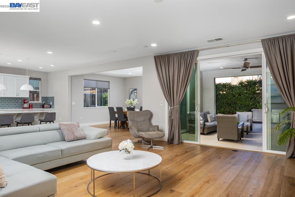 436 Wayland Loop