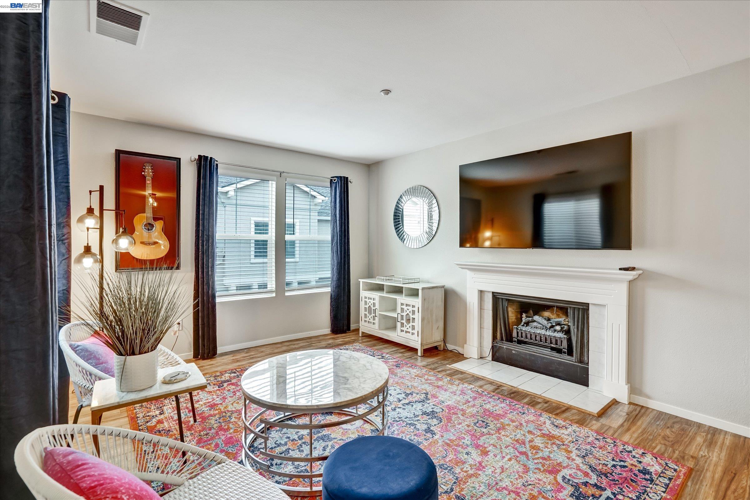 255 Wildrose Cmn # 5