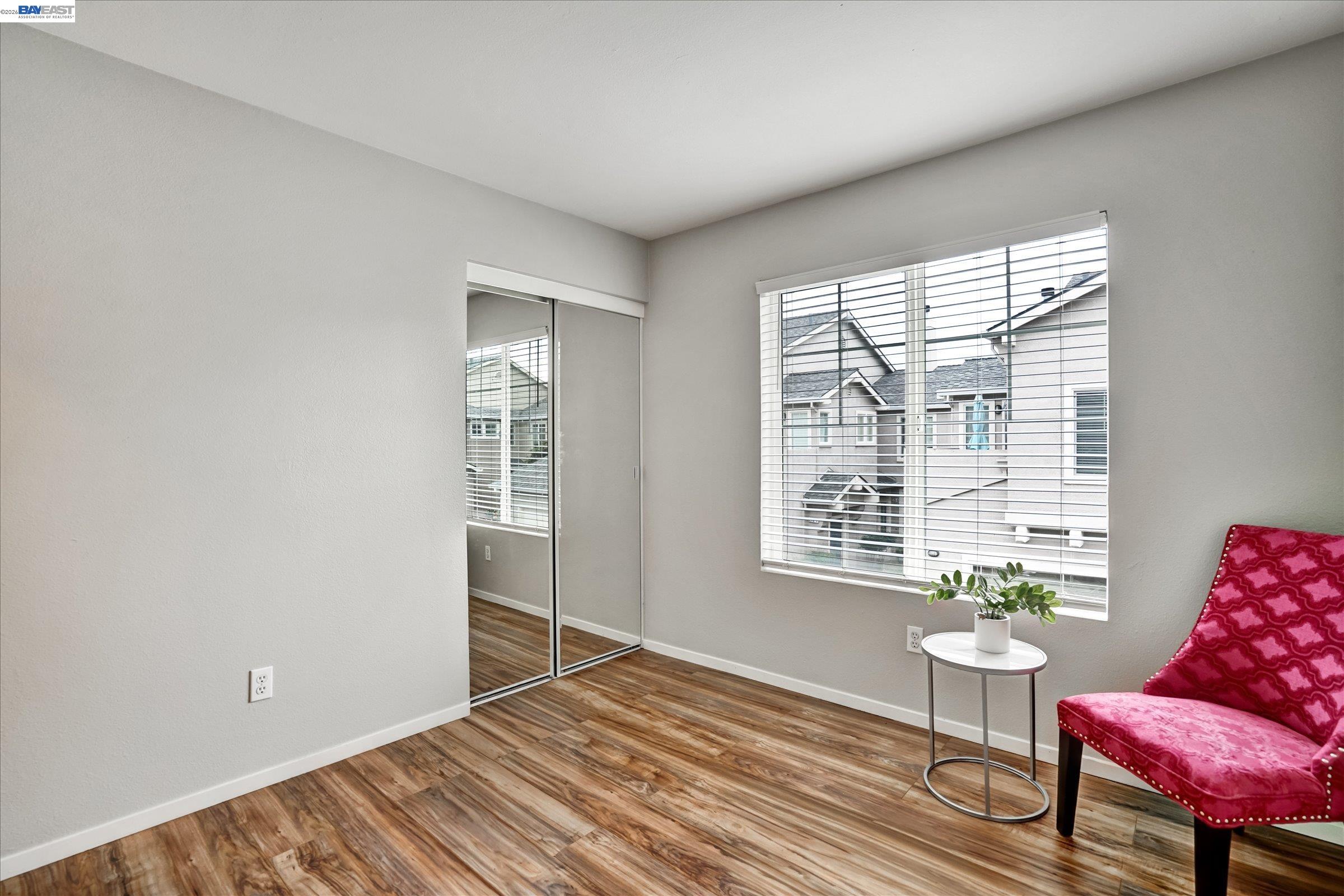 255 Wildrose Cmn # 5