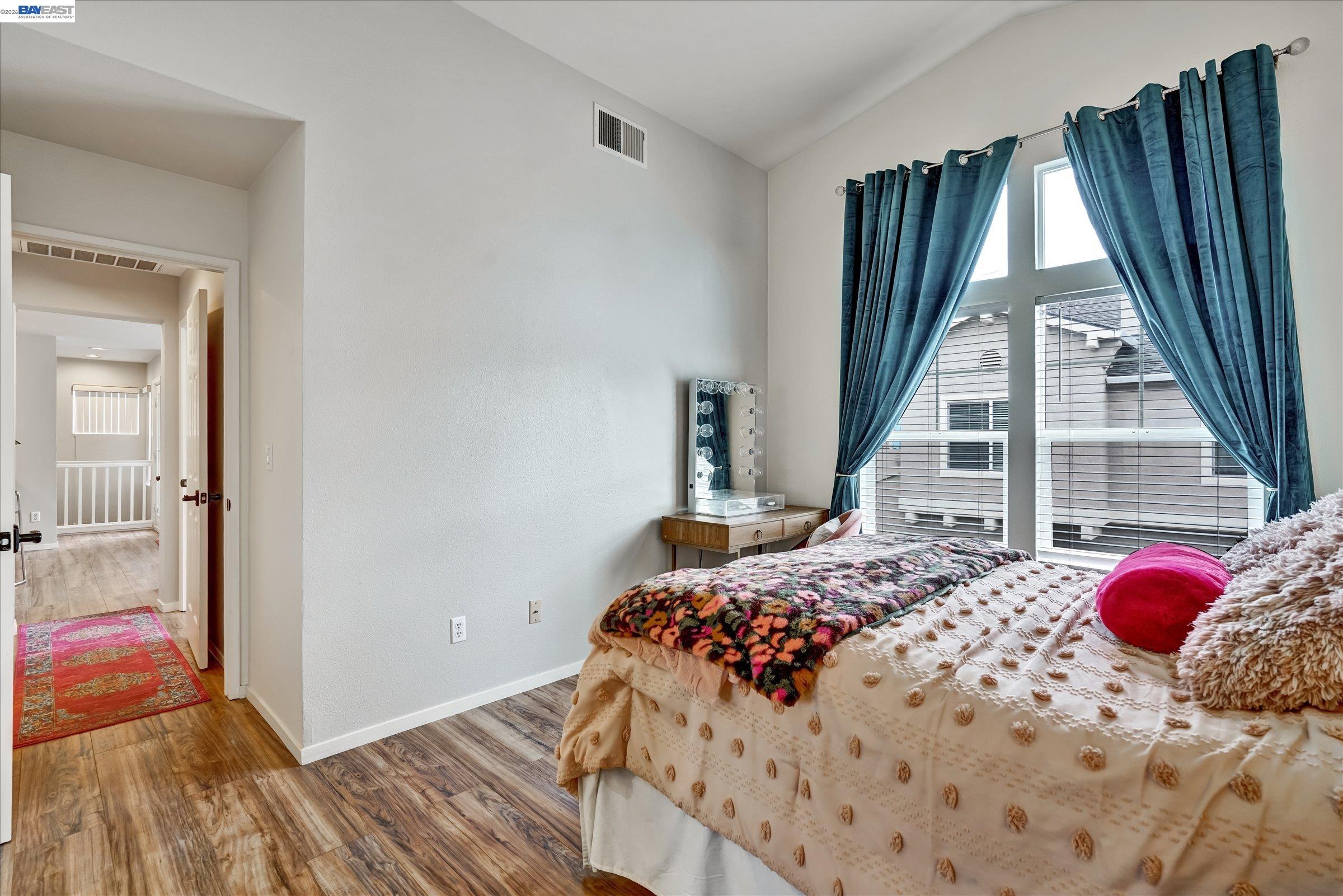 255 Wildrose Cmn # 5