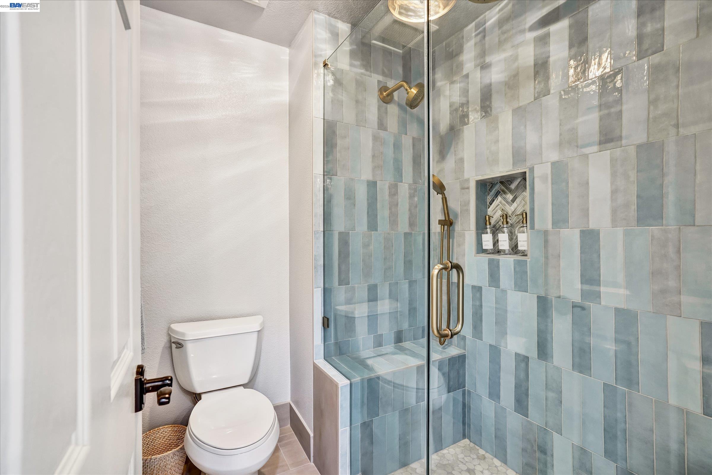 255 Wildrose Cmn # 5