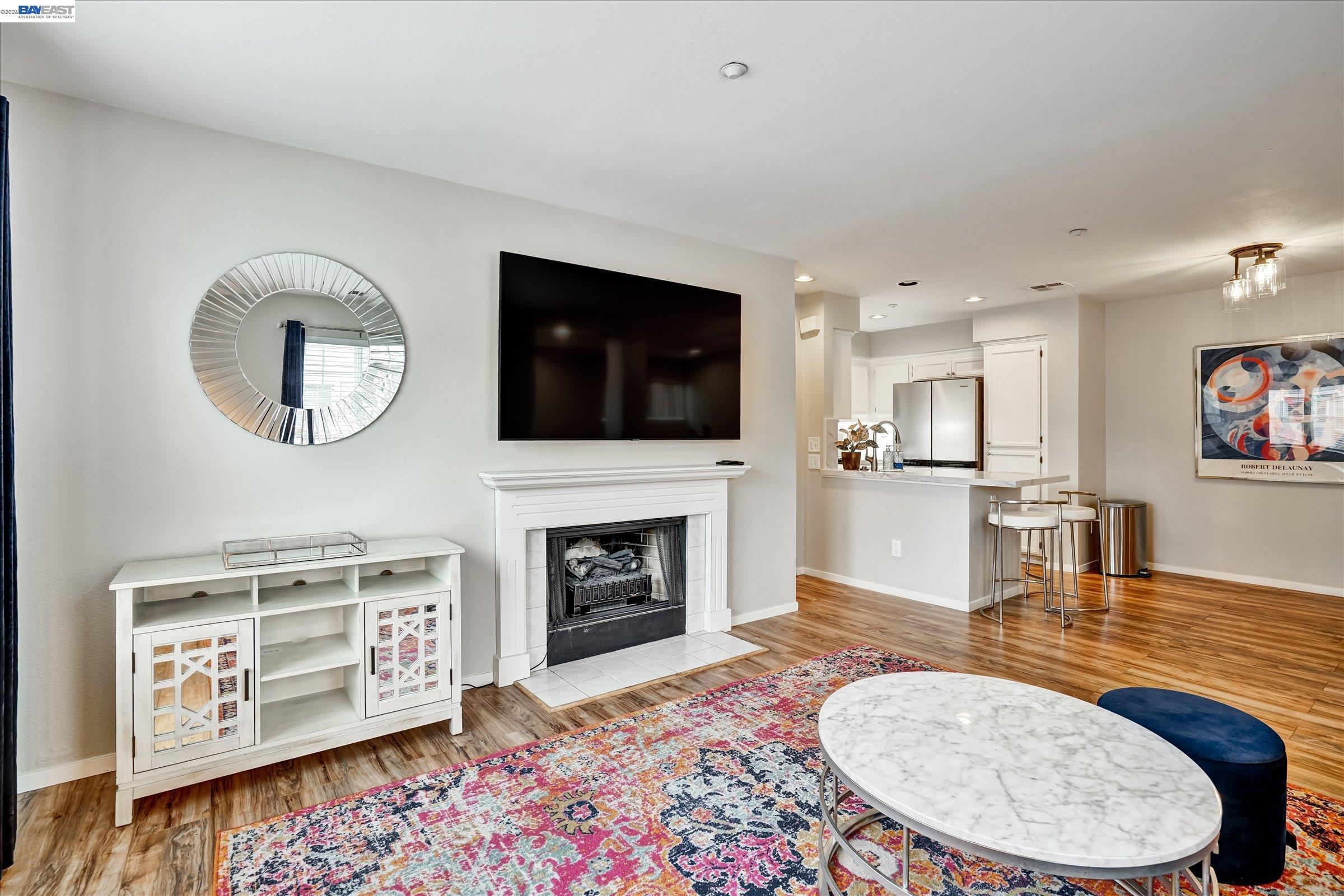 255 Wildrose Cmn # 5