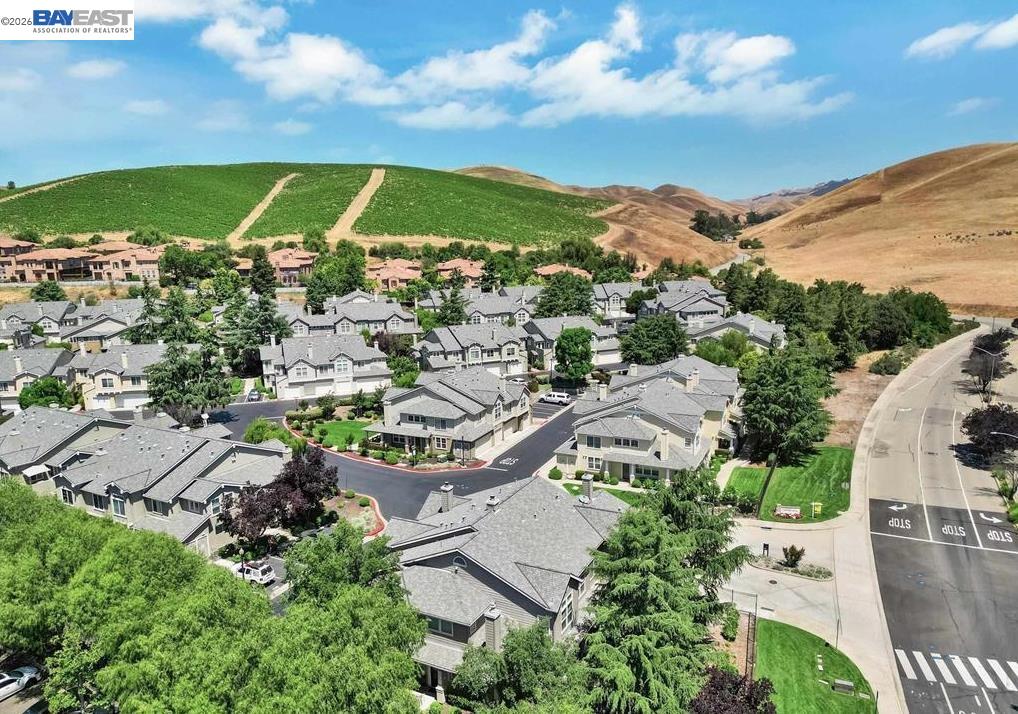 255 Wildrose Cmn # 5