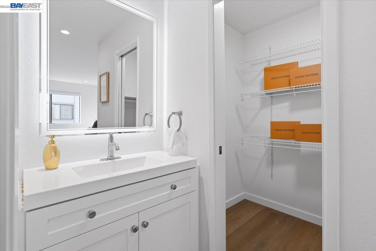 25055 COPA DEL ORO DR # 102