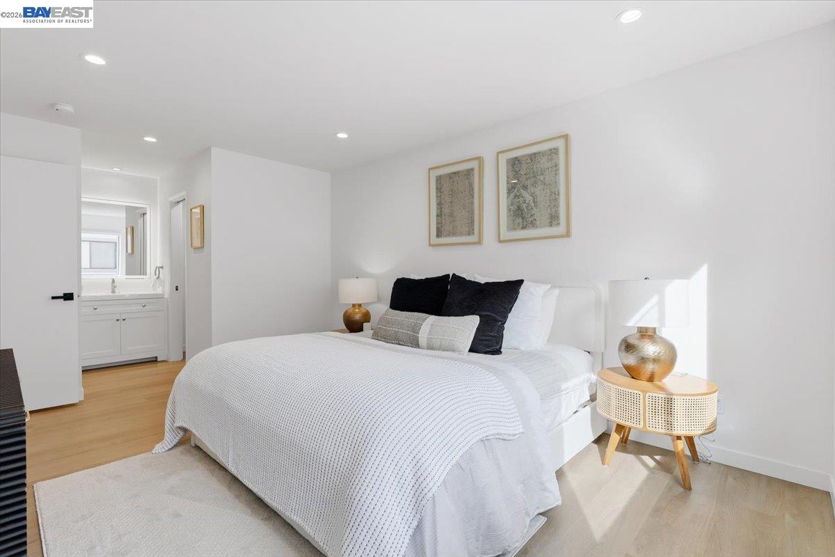 25055 COPA DEL ORO DR # 102