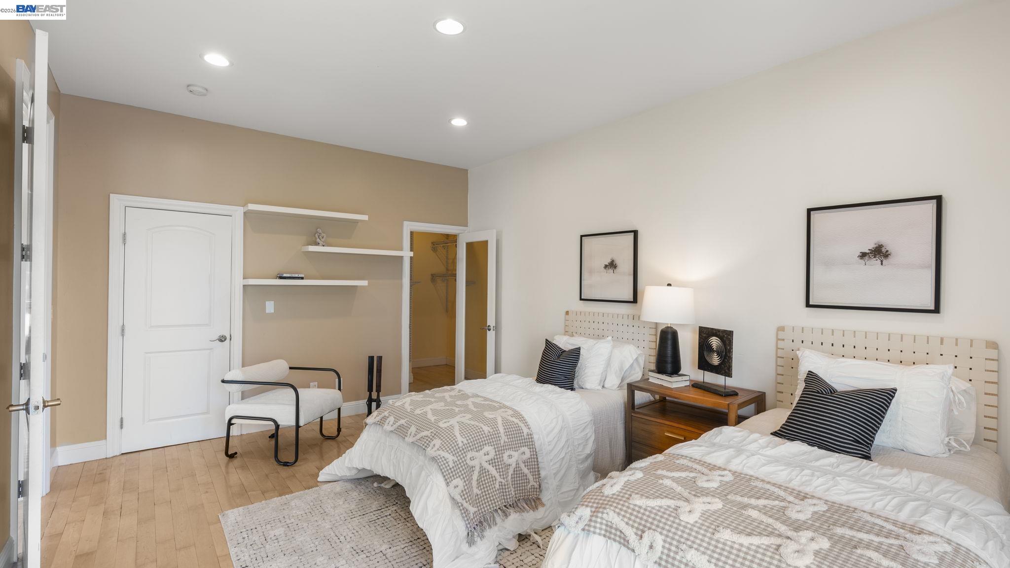 131 Montecito Crescent