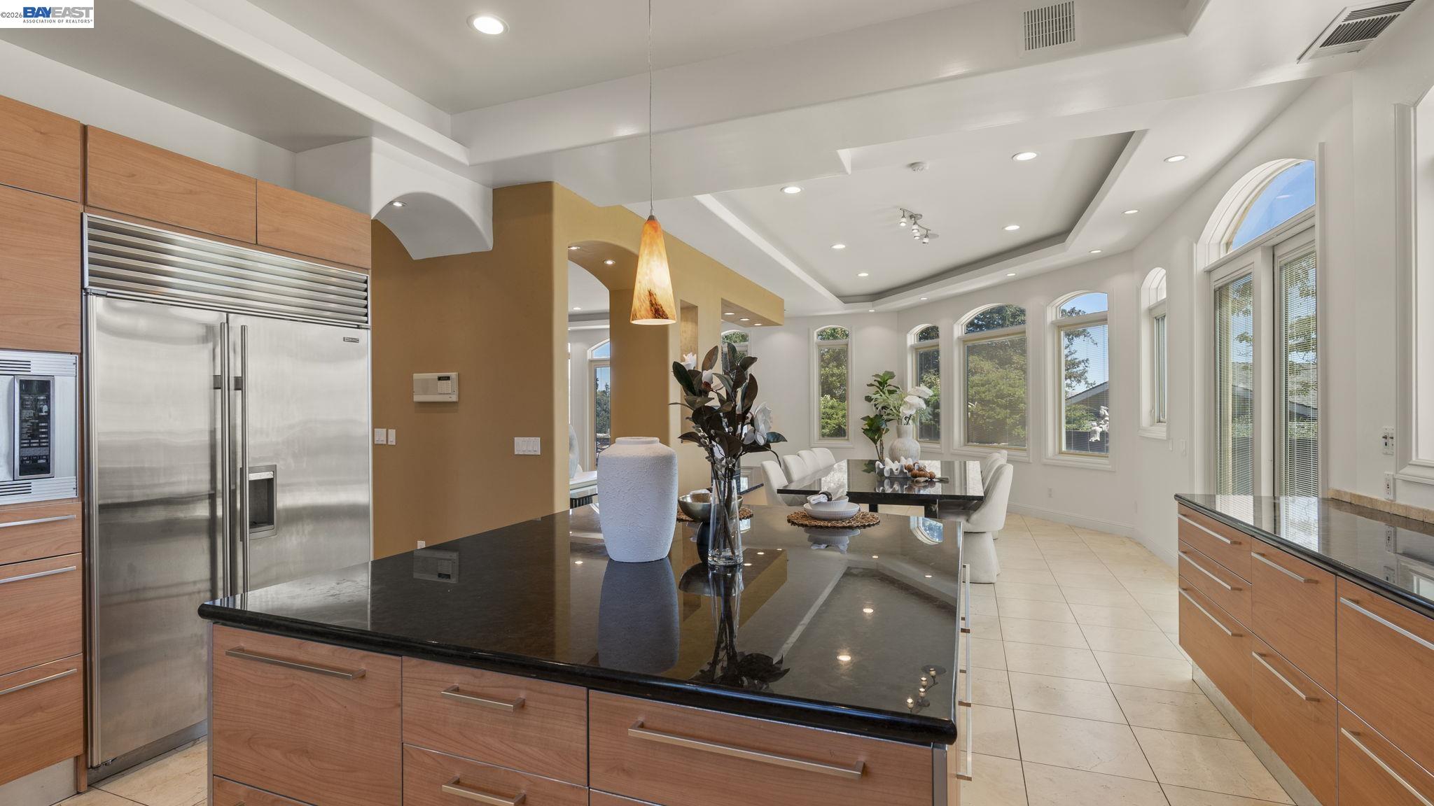 131 Montecito Crescent