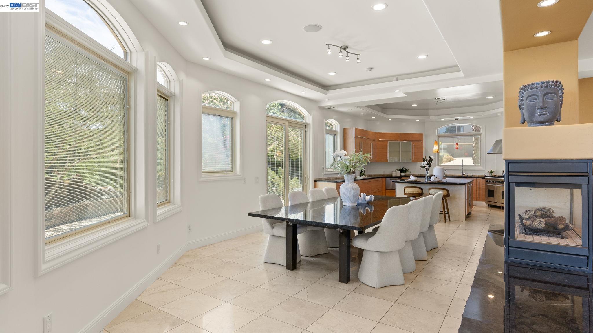 131 Montecito Crescent