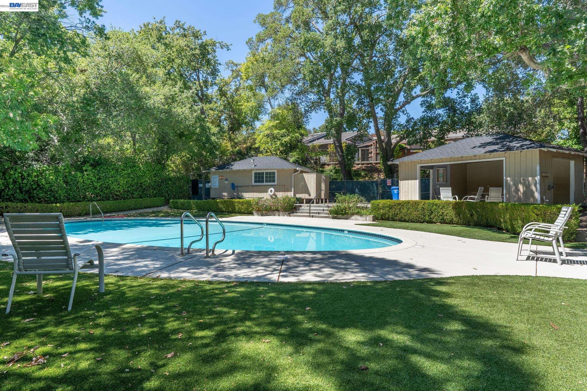 131 Montecito Crescent