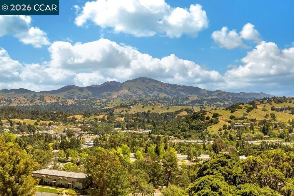 3050 Rossmoor Parkway # 5