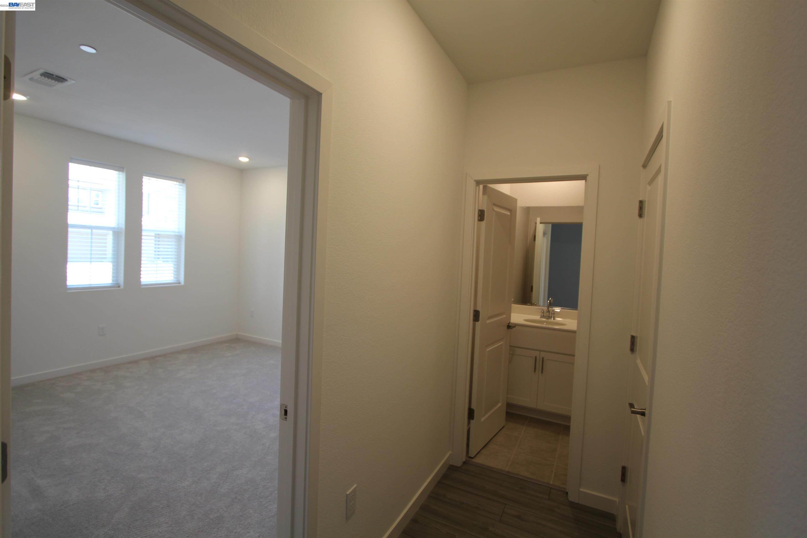 1008 OSPREY DR