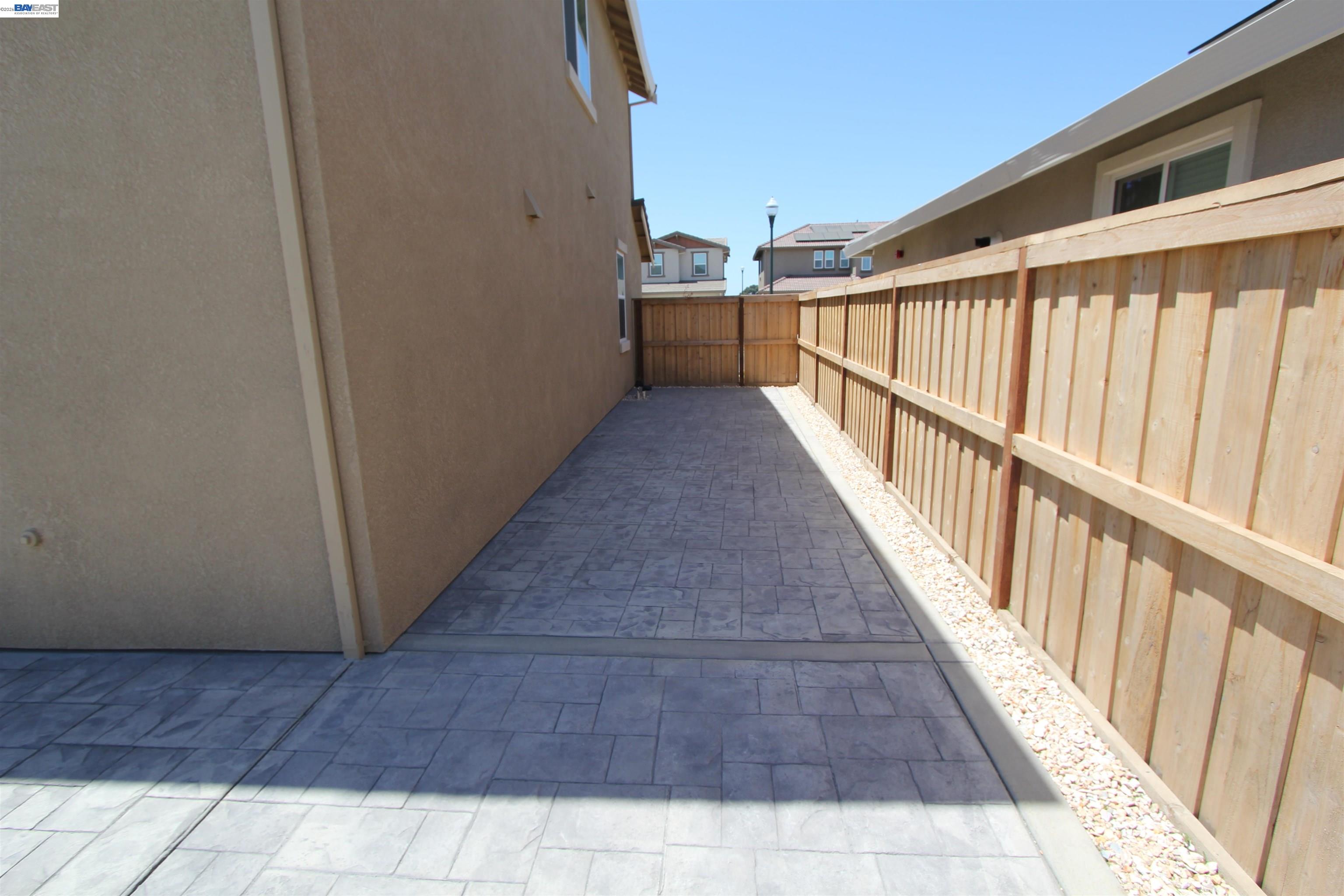 1008 OSPREY DR
