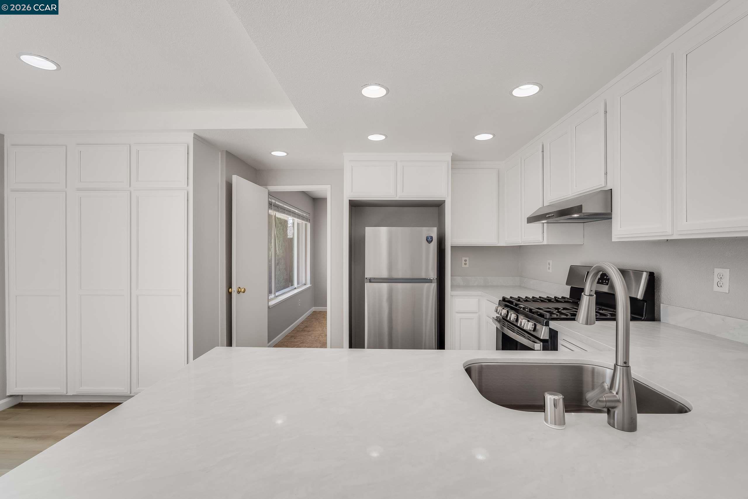 4750 Sterling Hill Dr