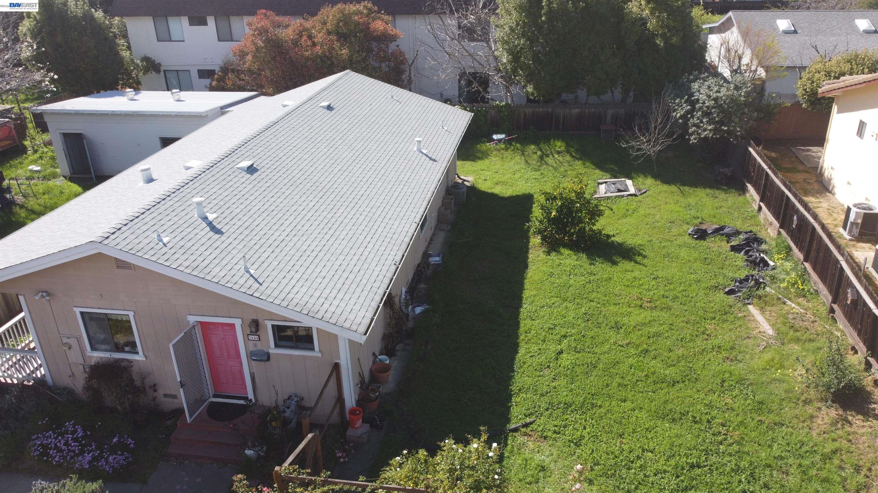 3644 Lorena Ave
