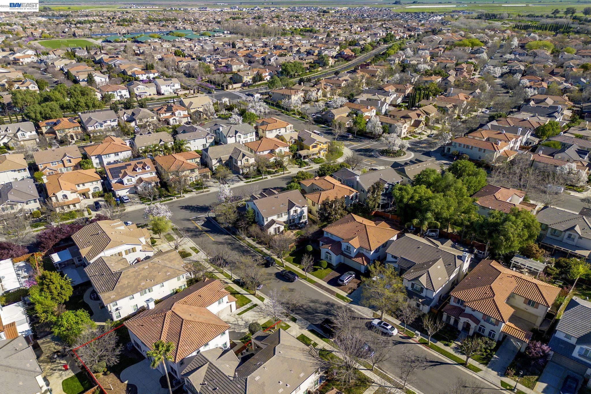 151 S Vista Hermosa St