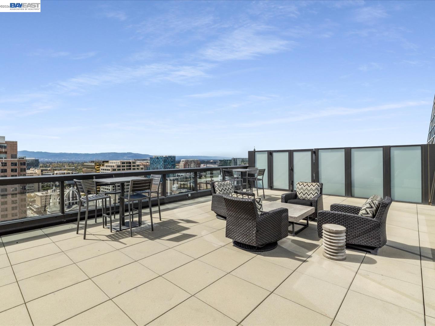 88 E San Fernando St # 303