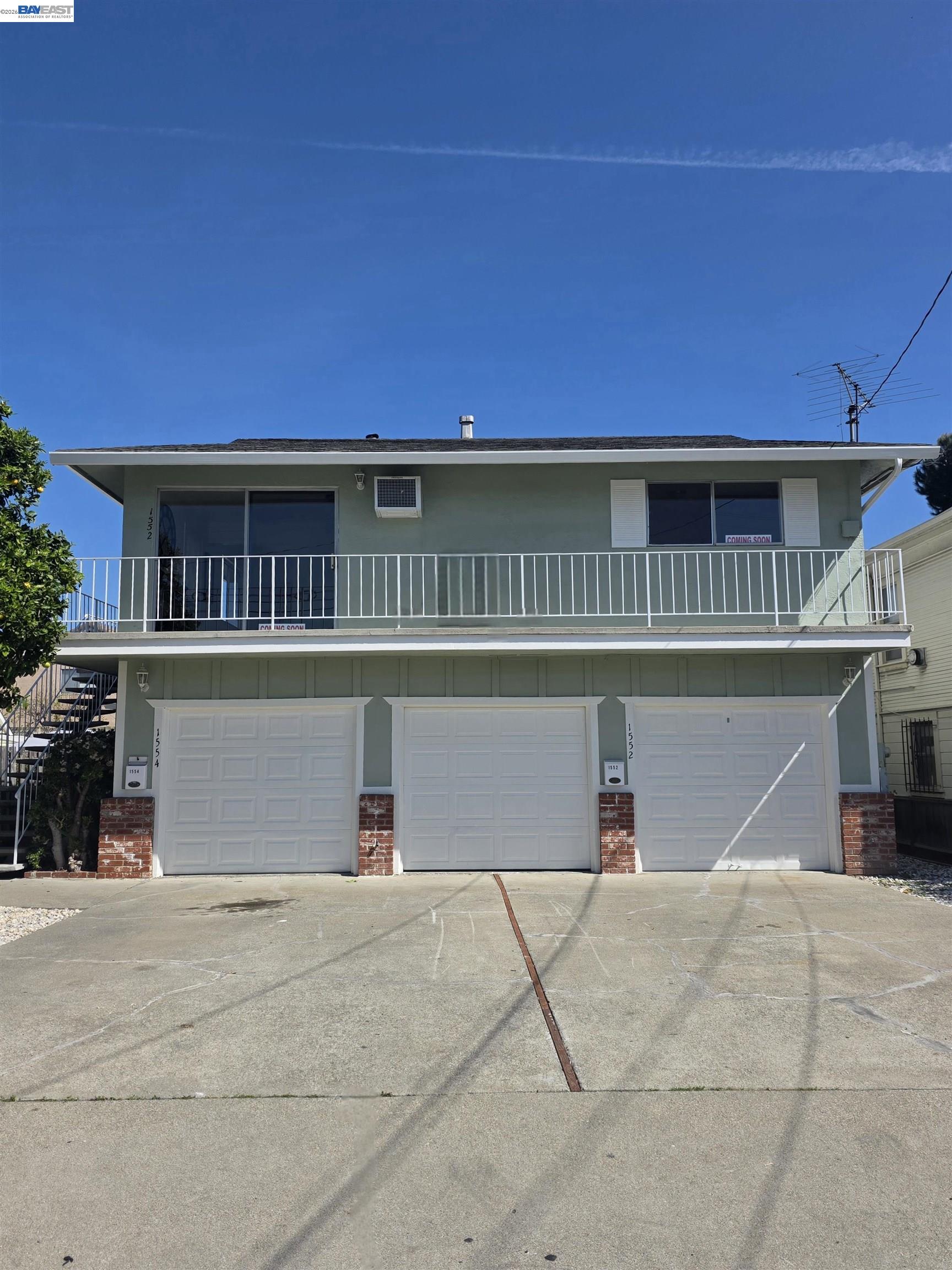 1552 Orchard Ave