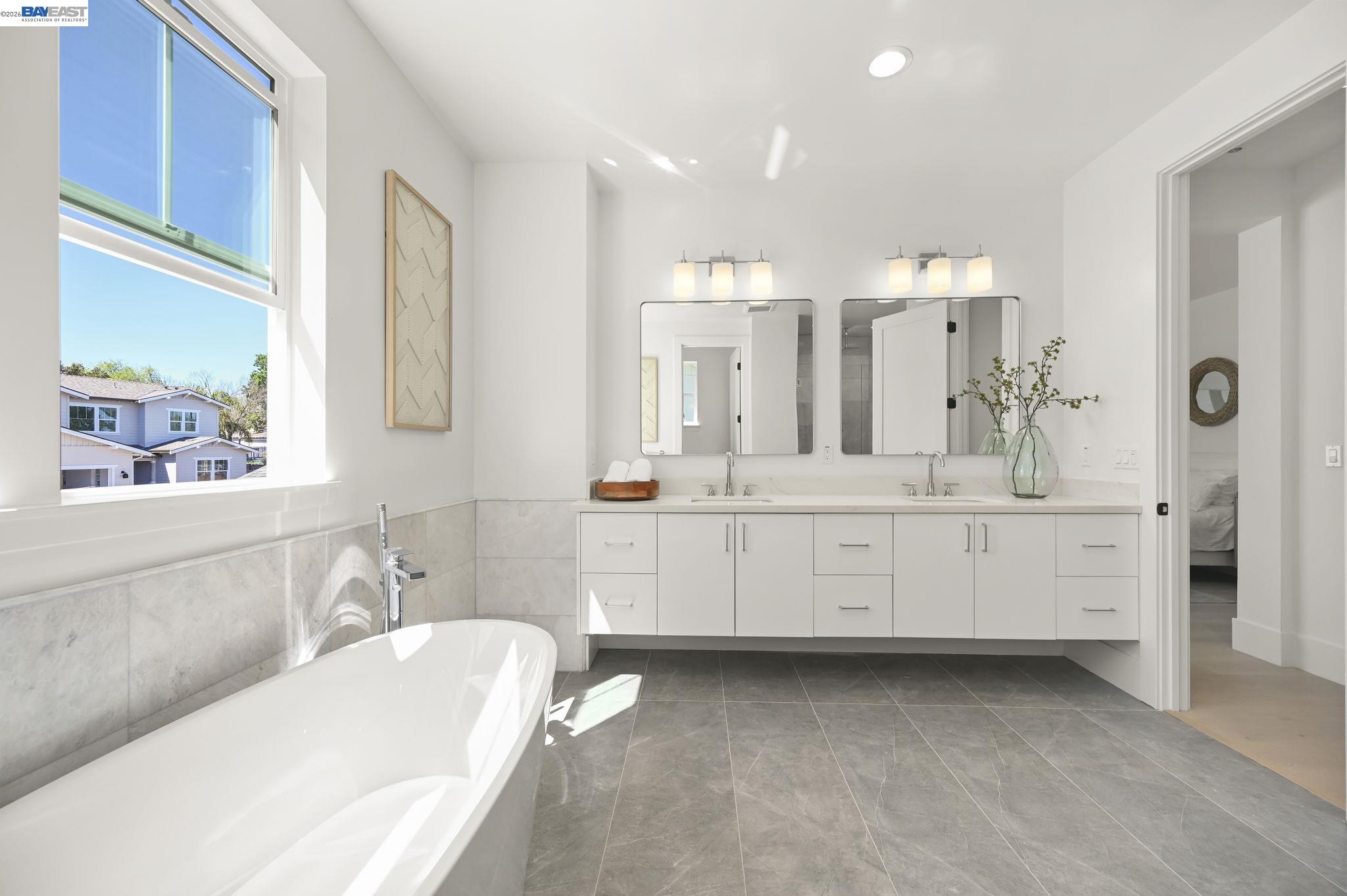 102 Providence Place