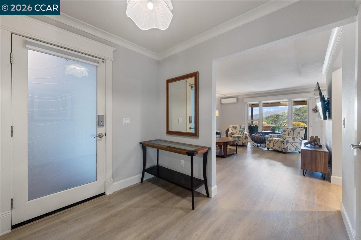 2100 Skycrest Dr # 12