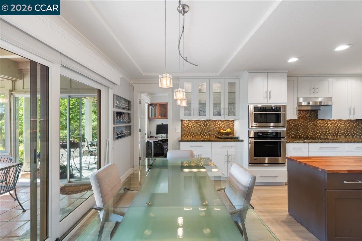 2100 Skycrest Dr # 12