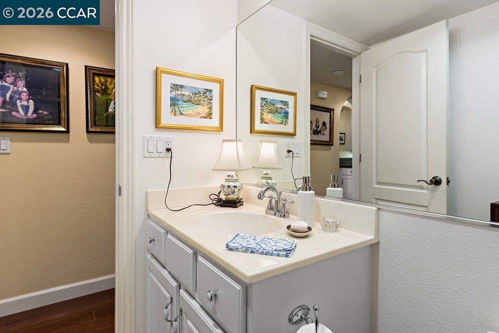 3136 Rossmoor Parkway # 6