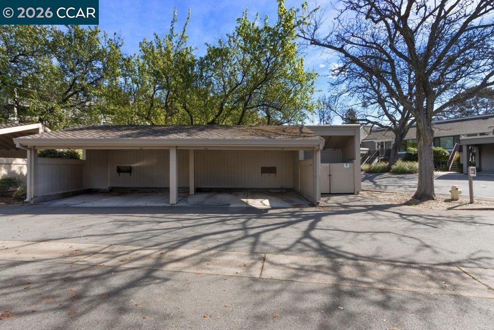 3136 Rossmoor Parkway # 6