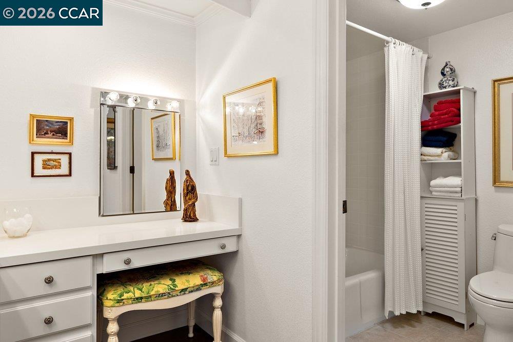 3136 Rossmoor Parkway # 6