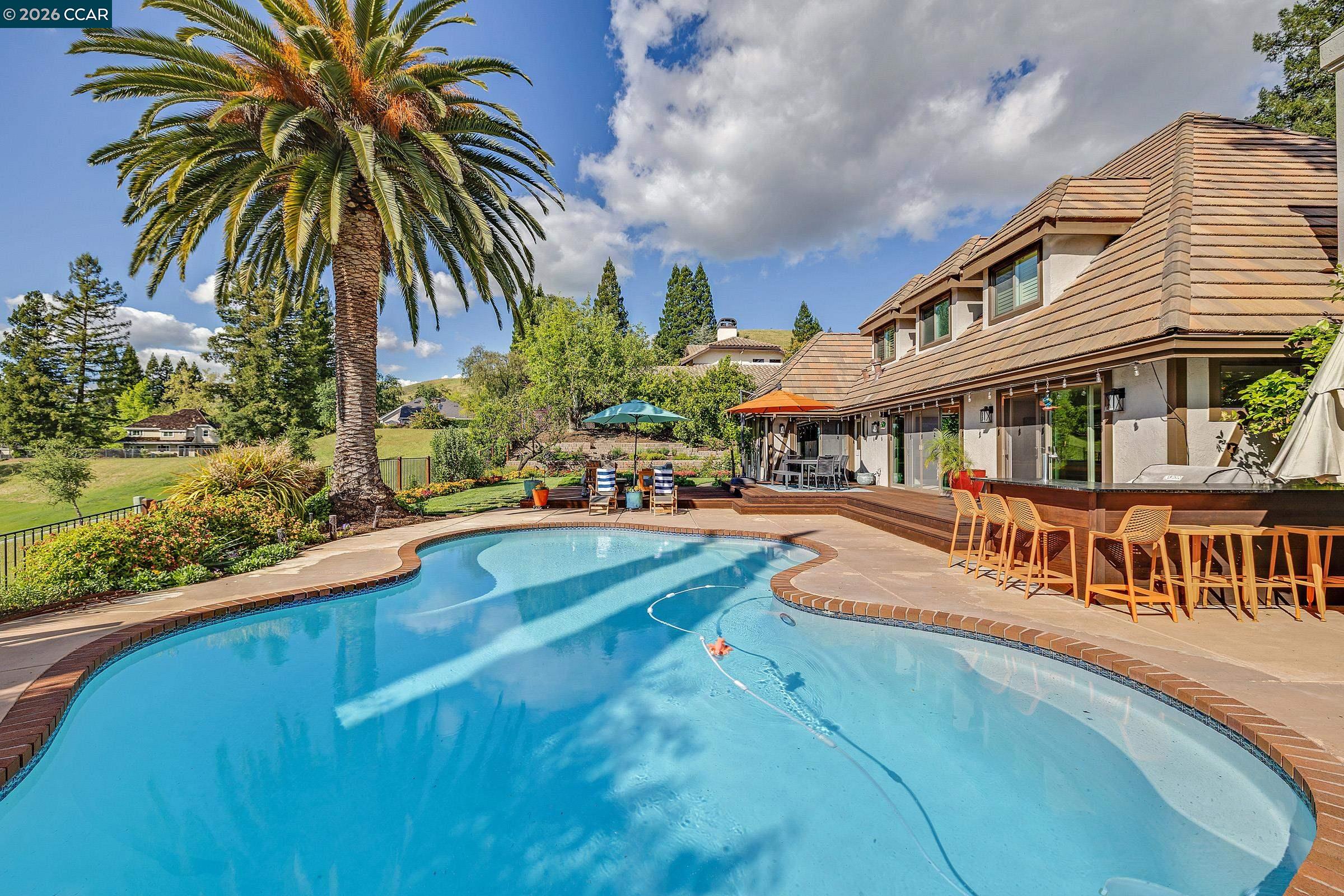 409 Full Moon Way